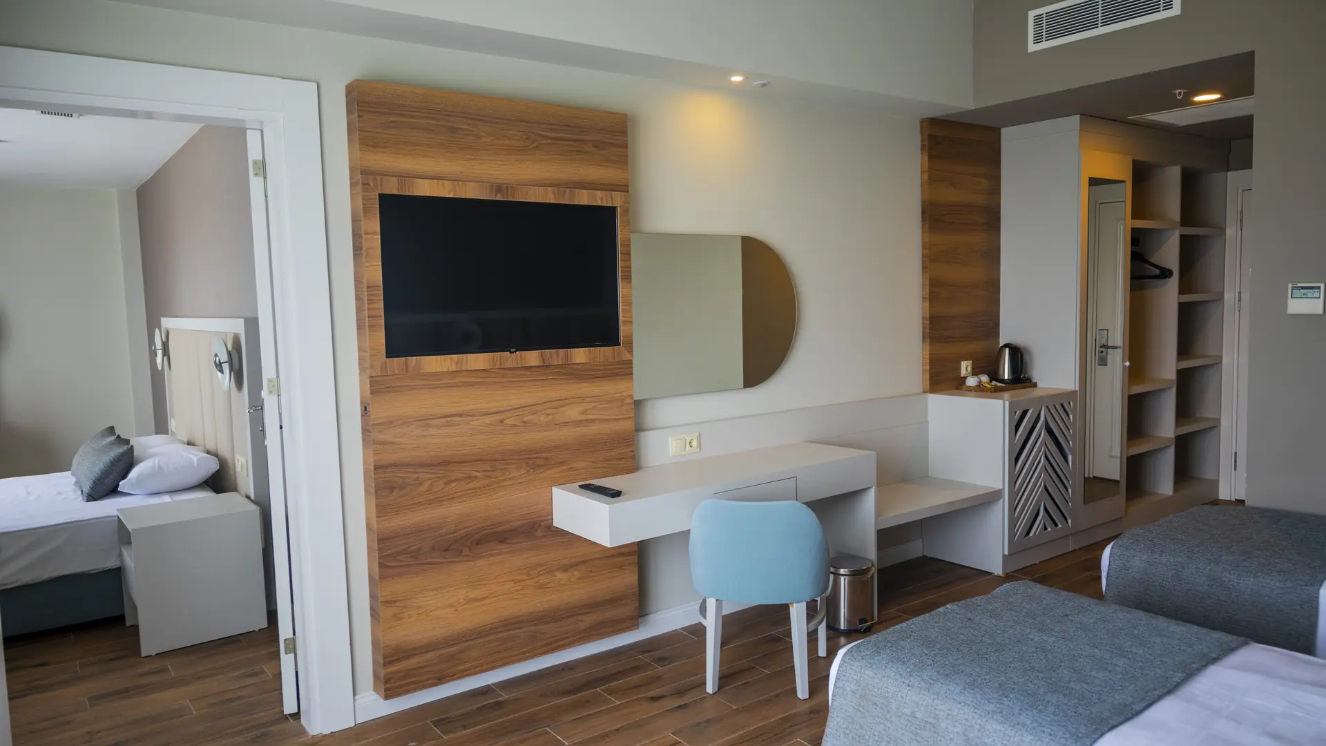 Aile Odası (Ara Kapılı)