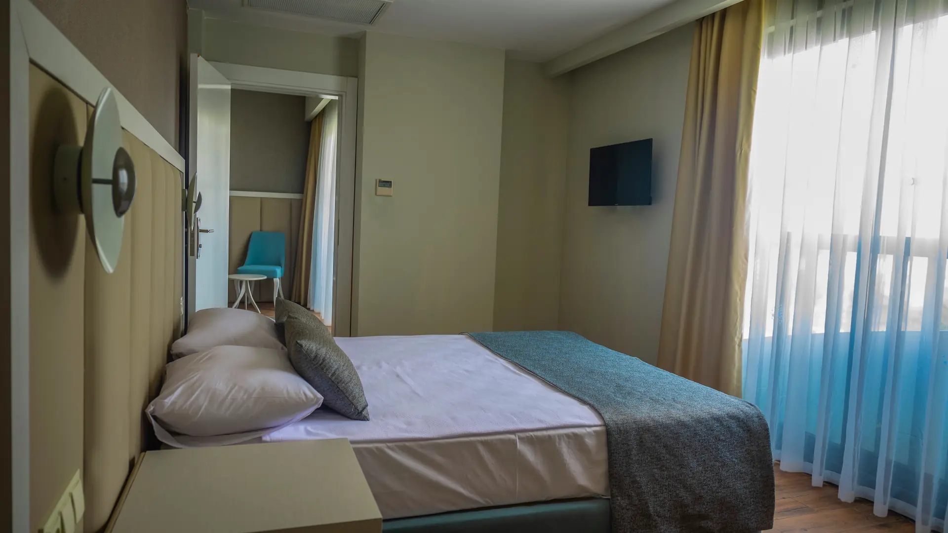 Aile Odası (Ara Kapılı)